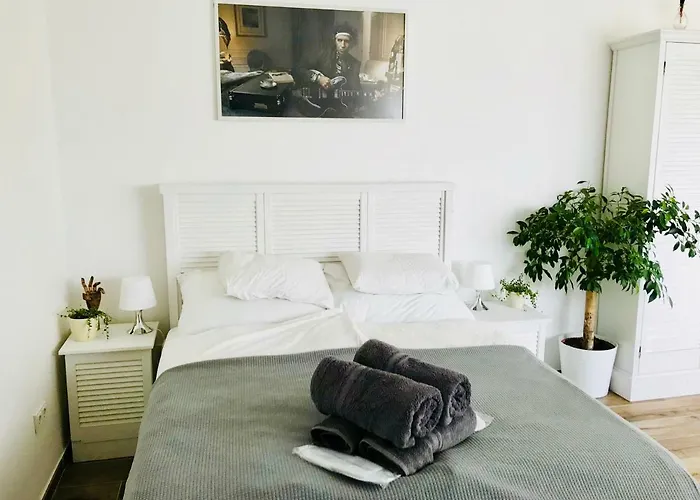 Vista 1-2 * Budapest