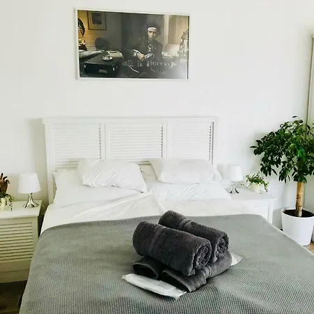 Vista 1-2 * Budapest