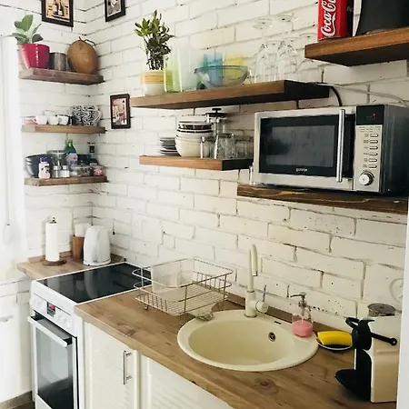 Апартаменты Vista 1-2 *