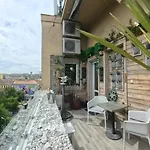 Vista 1-2 Budapest